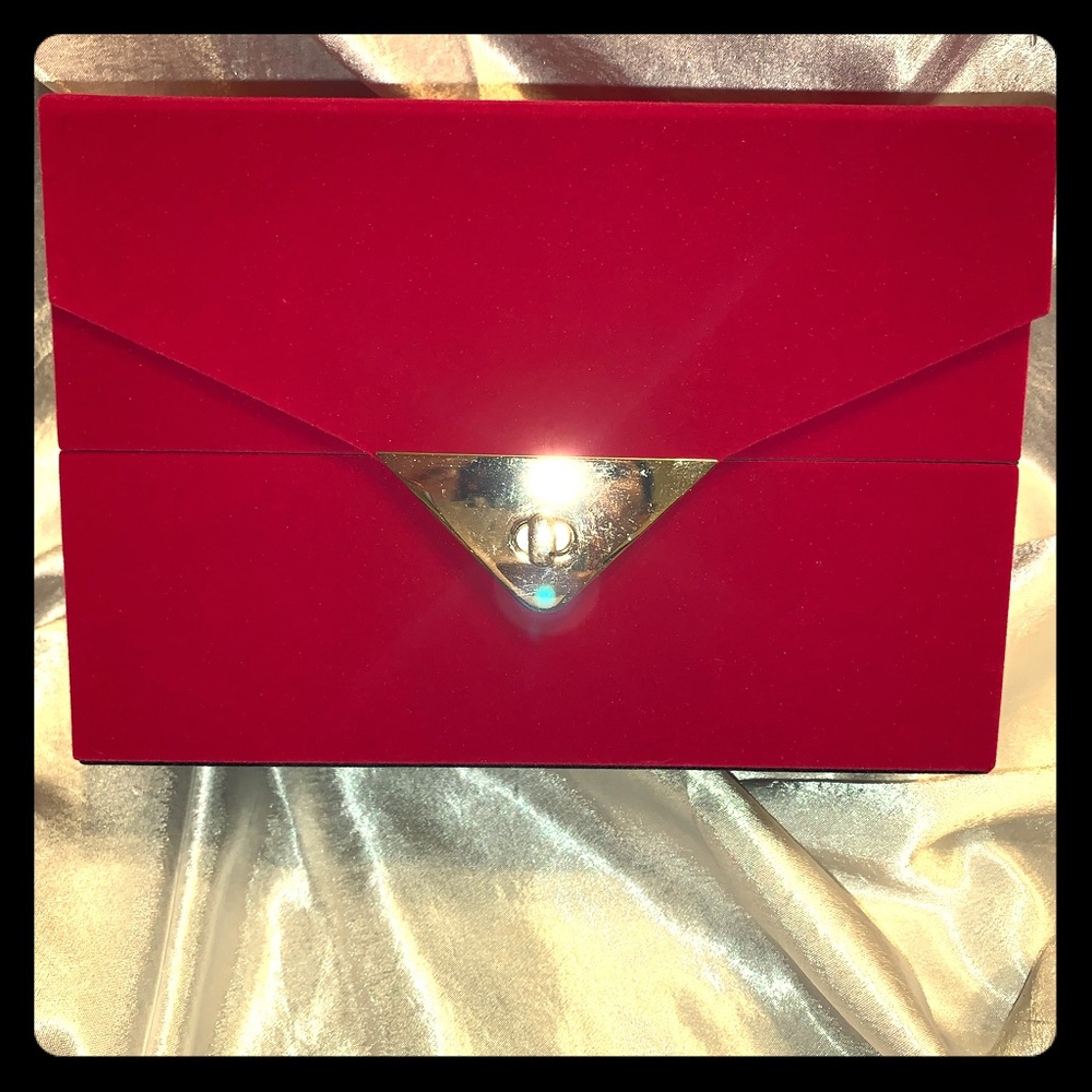 Red Make Up Caboodle